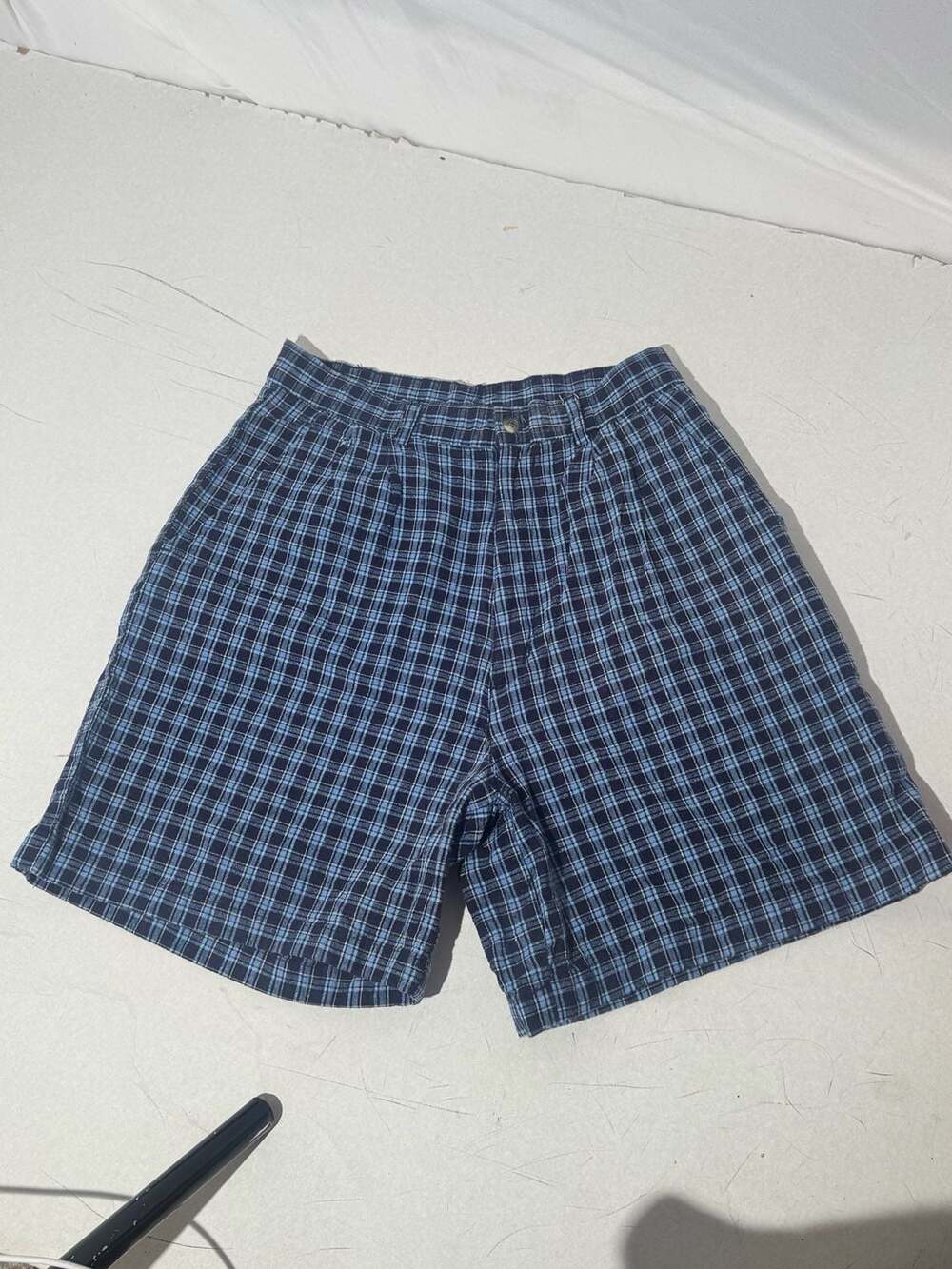 Vintage Premier International Shorts 10 Womens Navy Blue Plaid Pleated Cotton Hi